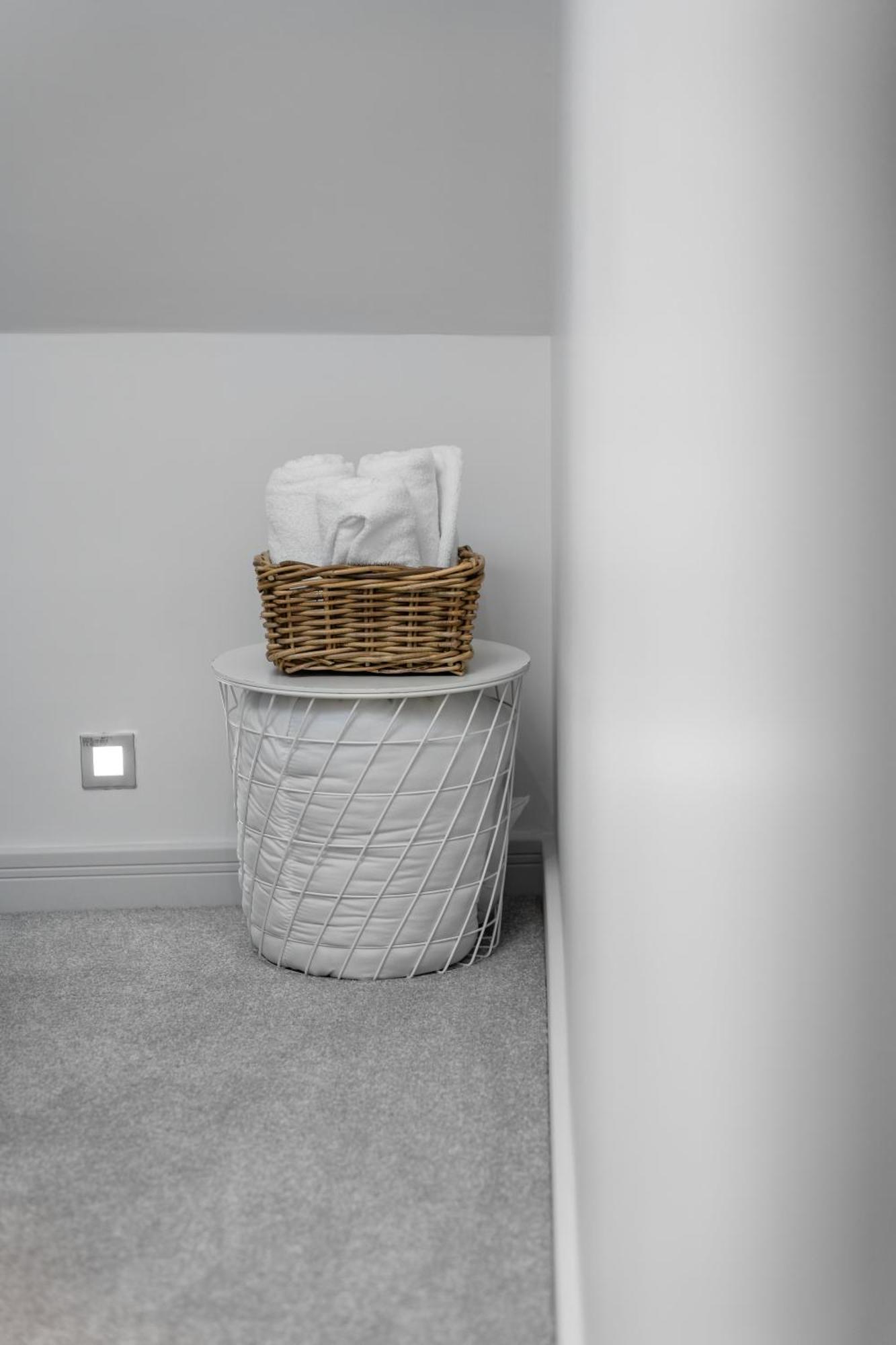 Livestay-Modern & Stylish Apartments In Didcot Exterior photo